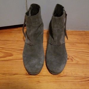 Toms Desert Wedge Boots
